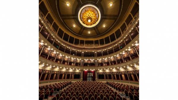 Automation in the Historic Theatre of Cordoba